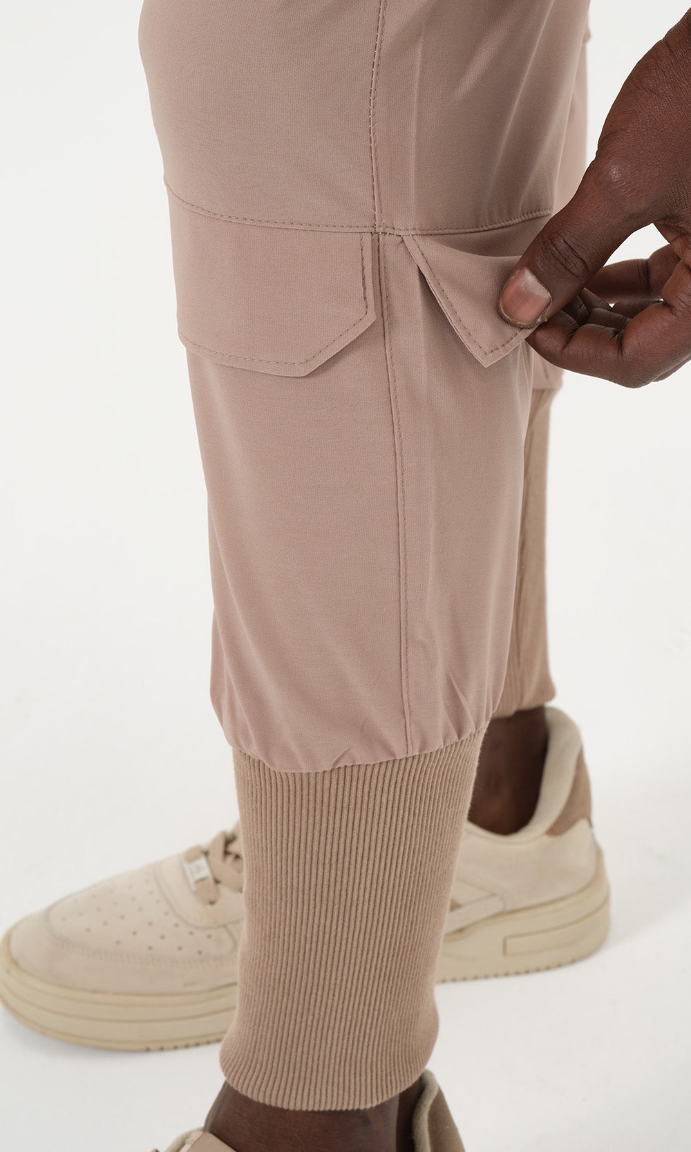  QL Pantalon Cross Over in Taupe - QABA'IL,