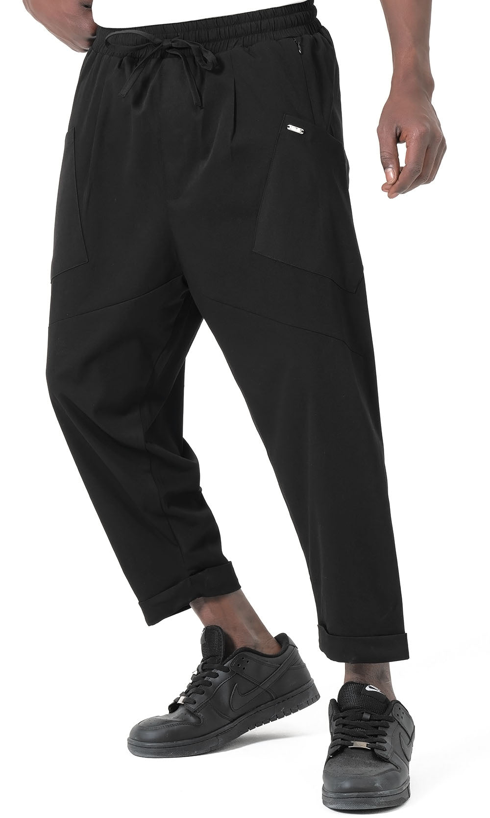 QTS1012 Design S26 Sarouel in Black