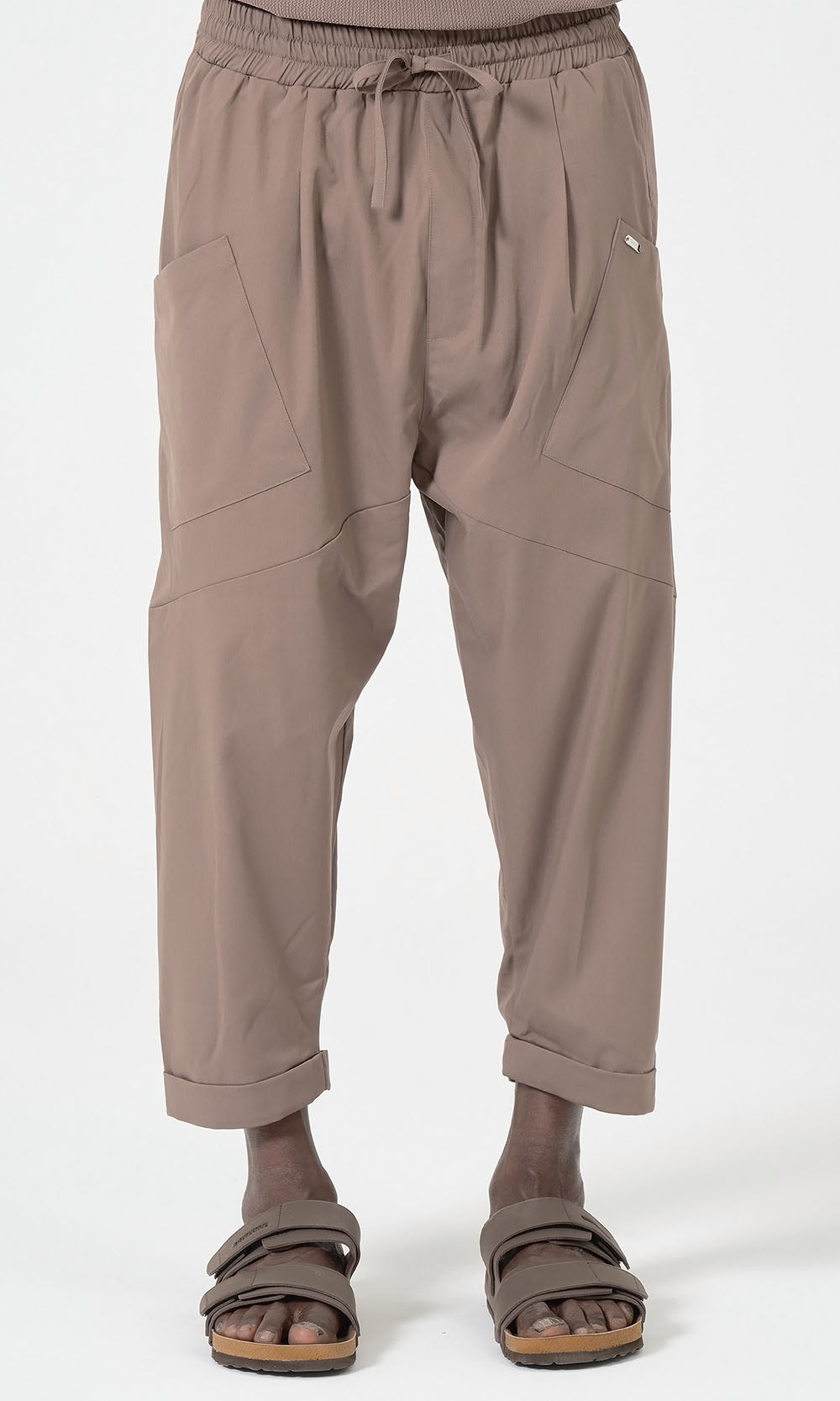 QTS1012 Design S26 Sarouel in Taupe